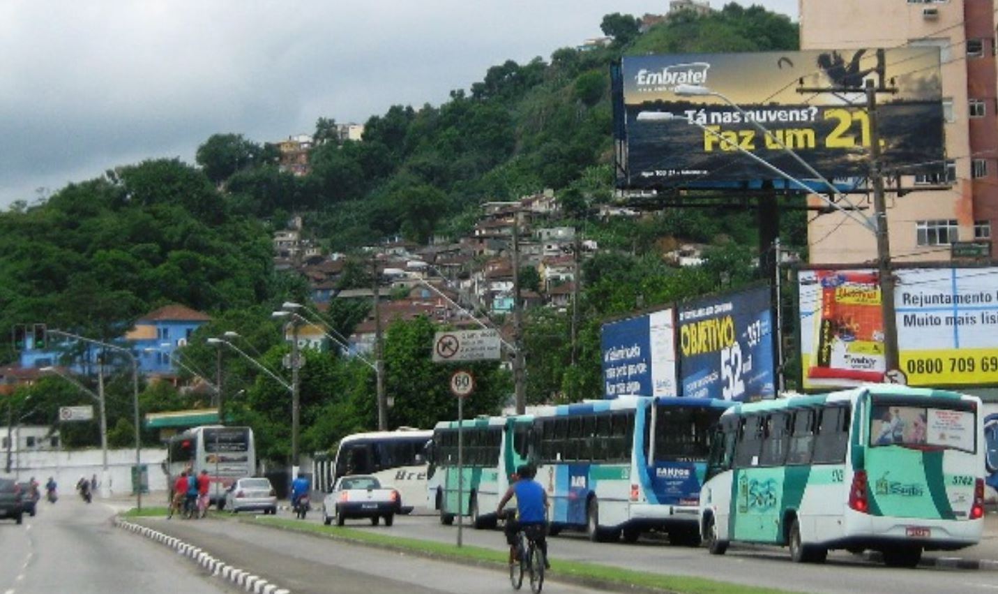 Painel Rodoviário Rod. Anchieta km 66 – Santos/SP