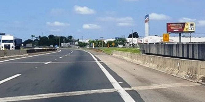 Front Light Rod. Raposo Tavares km 96 – Sorocaba/SP