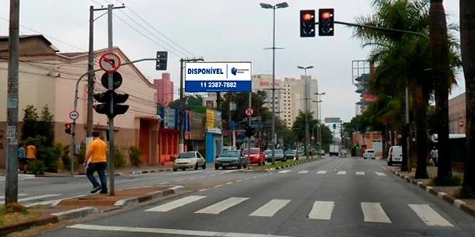 Santo André - Av. Industrial, 611