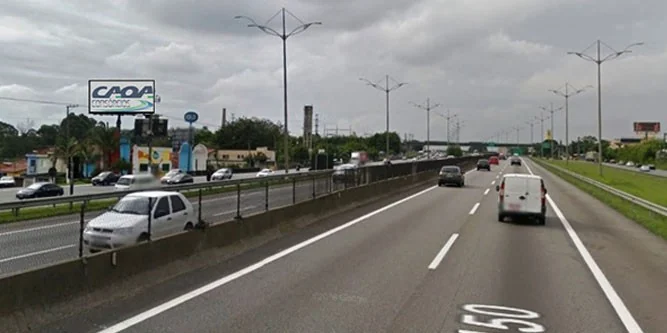Painéis Anchieta Km 15 Sao Bernardo Capital Lado Esquerdo Frente Metodista