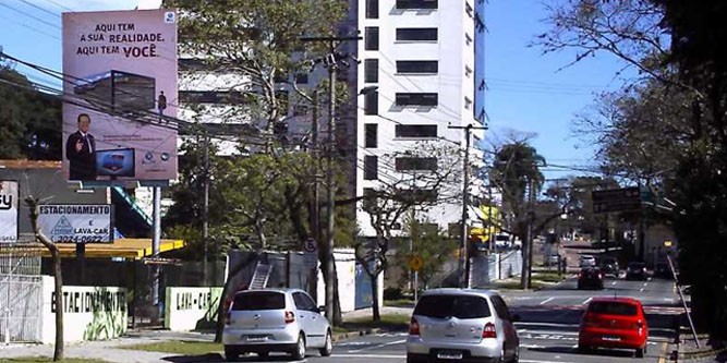 curitiba COD.37 - Rua Lyzimaco F. da Costa, 643